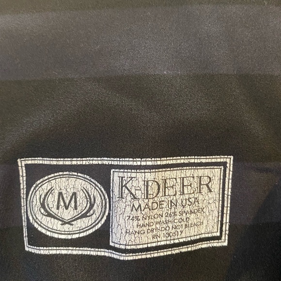 K-DEER Striped Collection in black and gray - Picture 4 of 5